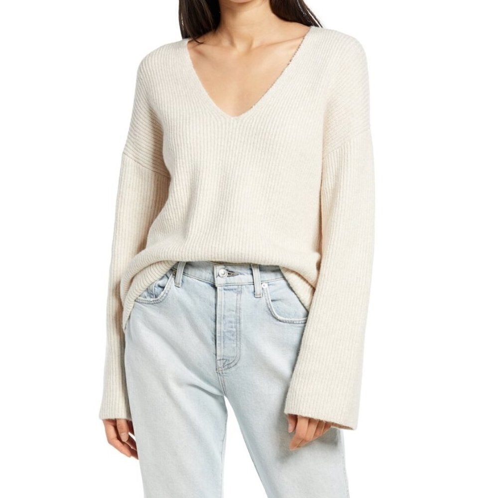 NWT Treasure & Bond V-Neck Rib Pullover Sweater M